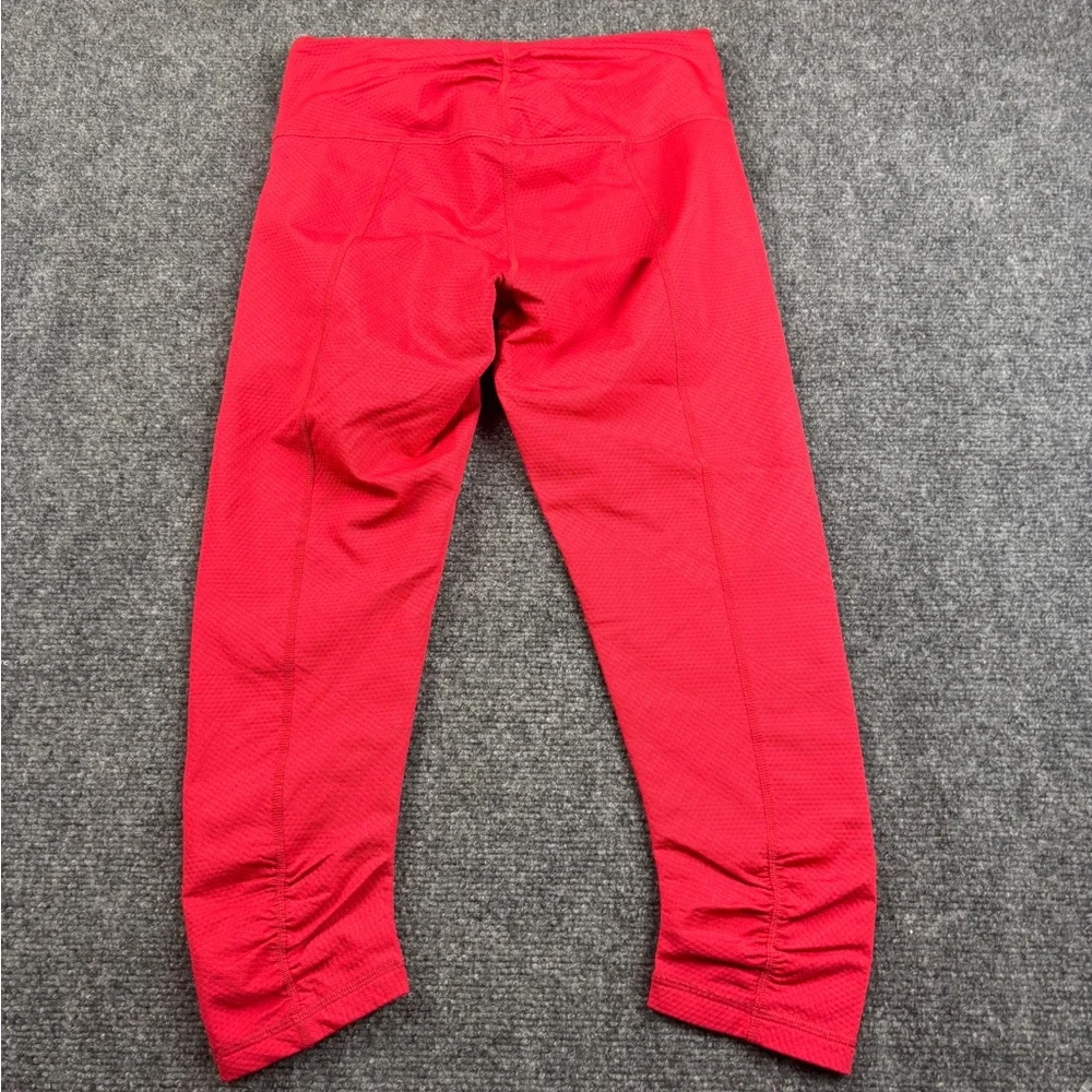 PRANA Women’s Capri Leggings Watermelon colored textured material size: Small - Picture 2 of 6